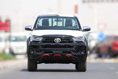 2026 Toyota HILUX 照片 2