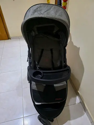 Chicco Bravo Quick-Fold Stroller for Sale along with car seat