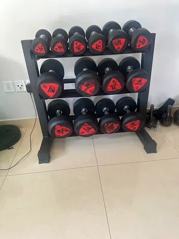Dumbbell rack and dumbbells for 1,500AED non-negotiable