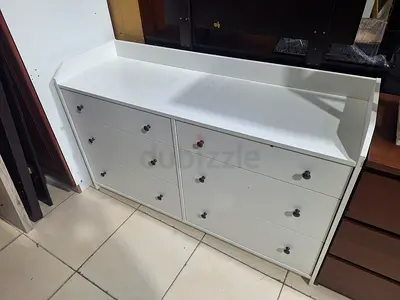 Storage drawer