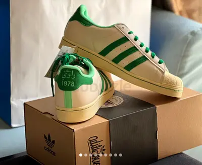 ADIDAS SUPERSTAR RAVI TRAINERS BRAND NEW BOXED SIZE 10