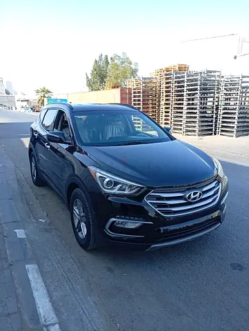 Hyundai Santa Fe 2018 – Excellent Condition