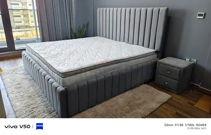 Stylish Grey Upholstered King Size Bed with Mattress