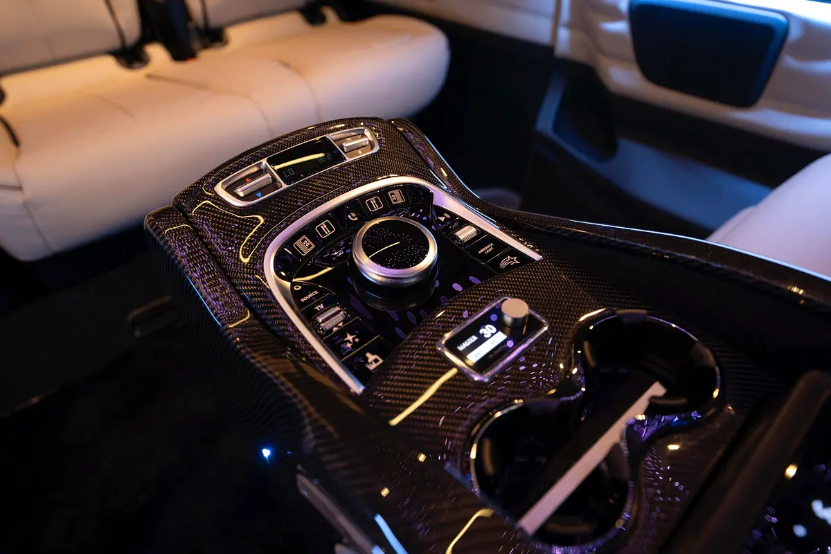Mercedes-Benz V-Class 2026