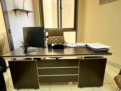 Office Desk/Managers Desk