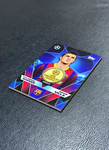Topps Match Attax 2025 2026 UCL Relic Medal Winner David Villa Barcelona Card