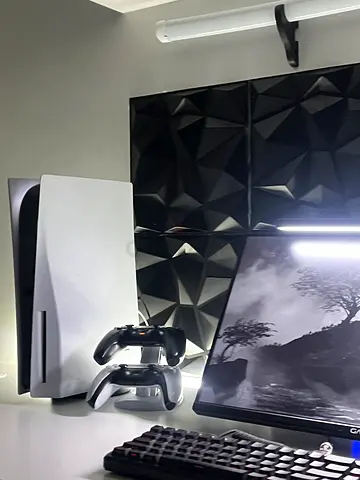 Full gaming ps5 setup with monitor for more information dm (no table)