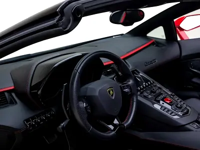 صورة 8 لـ 2021 Lamborghini AVENTADOR S