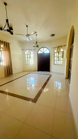 Room available for rent ajman  Al Rawda3 free electricity /water