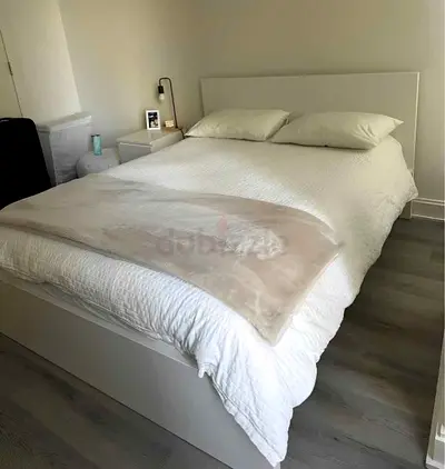 IKEA Malm queen size bed with ikea mattress