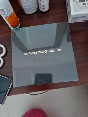 Huawei watch ultimate clb-b19, free arc ear phones