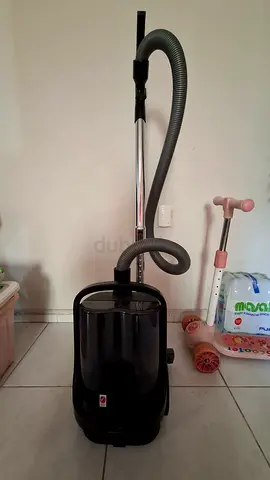 Panasonic  Black Vacuum Cleaner