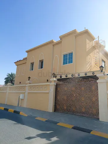 Villa available only For Family.Sharjah Halwan Area, Near Al Qassimi Hospital,