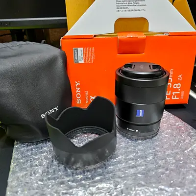 Sony Zeiss Fe 55mm F1.8.