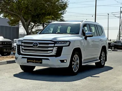 2022 Toyota Land Cruiser VXR 3.5 Twin Turbo, GCC Specifications