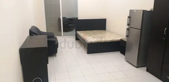Room available for rent in heart of Dubai