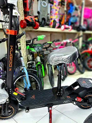 Kugo T5 electric scooter