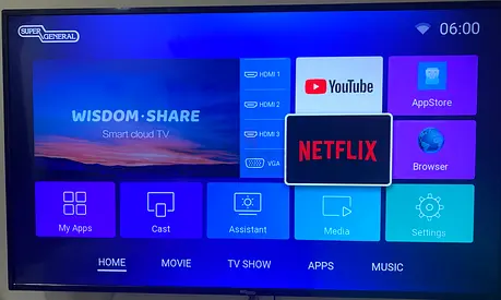 Smart Cloud TV with Netflix and YouTube app
