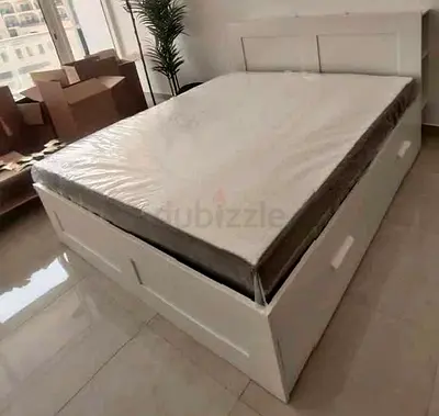 IKEA brimness king size bed with headboard+ 4 big storage drawers underneath with IKEA mattress 180×