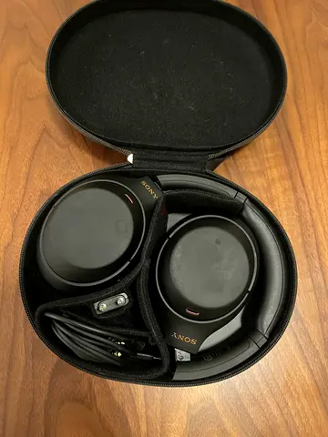 Sony WH-1000XM4