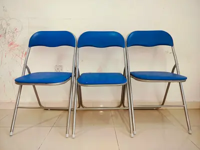 Set of 3 Sturdy Folding Chairs
