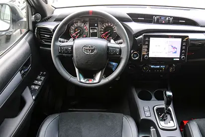 صورة 9 لـ 2026 Toyota HILUX