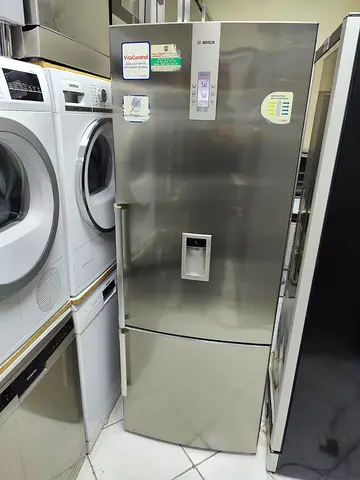 BOSCH latest model bottom freezer fridge with digital touch timer easy set temperature with water de