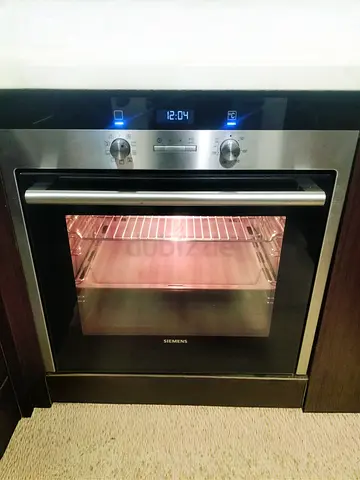 Siemens Built-In Electric Oven – 60 cm | German Engineering | Premium Performance