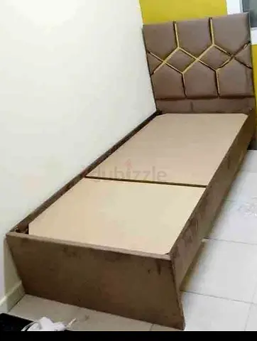 Elegant Single Bed with Storage