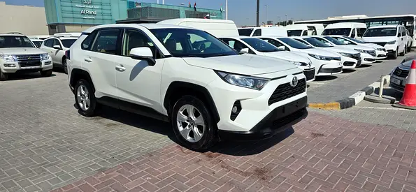 2019 | Toyota Rav-4 | Mid option | Gcc