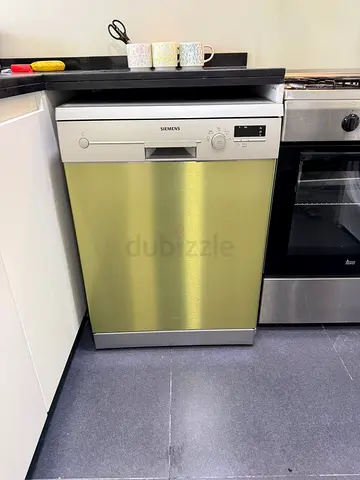 Siemens brand dishwasher neat and clean condition