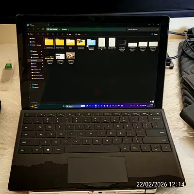 Microsoft Surface Laptop pro 6 512gb 16gb