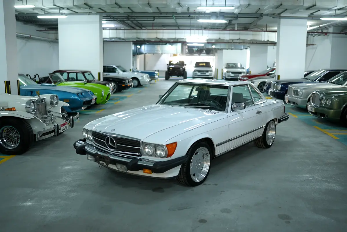 Mercedes-Benz SL-Class 1986 — photo 1 of 18