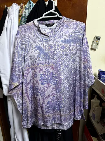 Limelight Beautiful Floral Print Long Sleeve Top