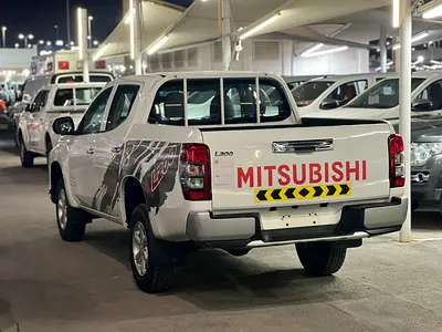 Mitsubishi L200 2021