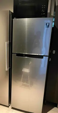 Samsung brand fridge freezer Exellent condition
