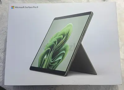 Microsoft Surface Pro 9 Tablet