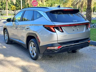 Hyundai TUCSON SEL, миниатюра 2