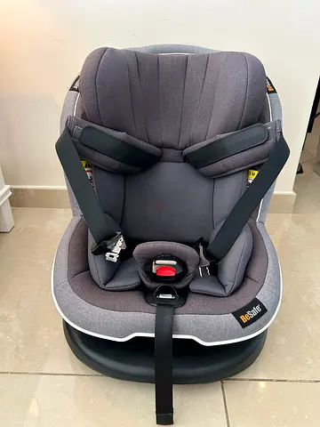 BeSafe Izi Modular Car Seat + ISOFIX Base