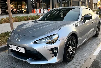 MY TOYOTA 86 IS AS CLEAN AS NEW, LOW MILEAGE AND FULLY SERVICED BY AL FUTTAIM  (MANUAL TRANSMISSION)