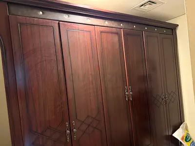 Elegant Wooden bed room 6 piece set Wardrobe with Stylish Handles