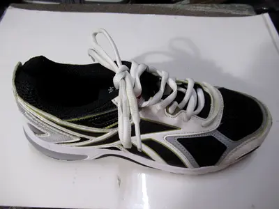 REEBOCK DMXRIDE SPORTS SHOES SIZE 40