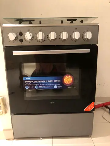 Gas Oven in Excellent Condition