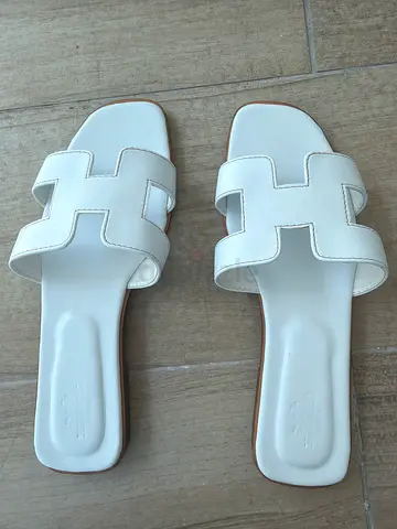 White H Slide Sandals - Brand New