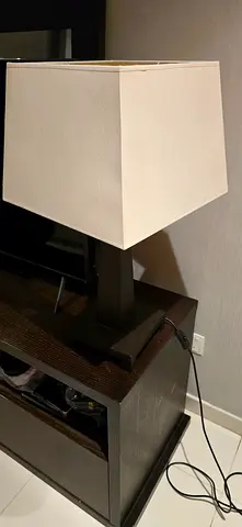 Elegant Square Table Lamp for Cozy Ambiance