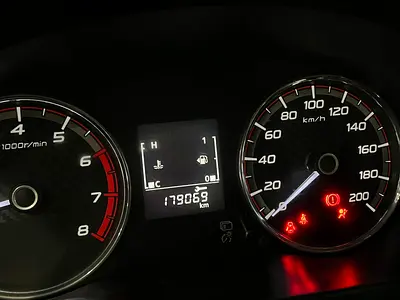 Mitsubishi L200 2021