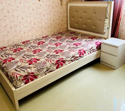 Queen size bed , Brand new with matrice