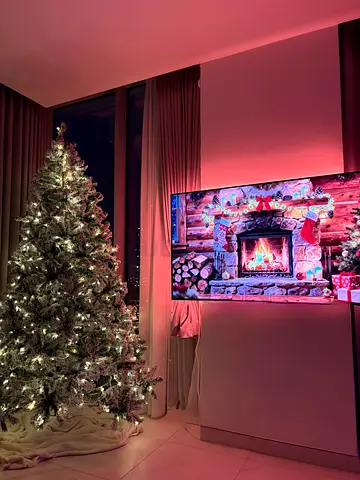 Cozy Christmas Tree with lights