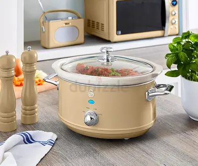 Swan SF17031CN Retro Slow Cooker with 3 Temperature Settings, 3.5L, 320W,  ( Fix Price )