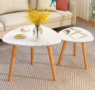 Stylish Nesting Coffee Tables in White and Wood